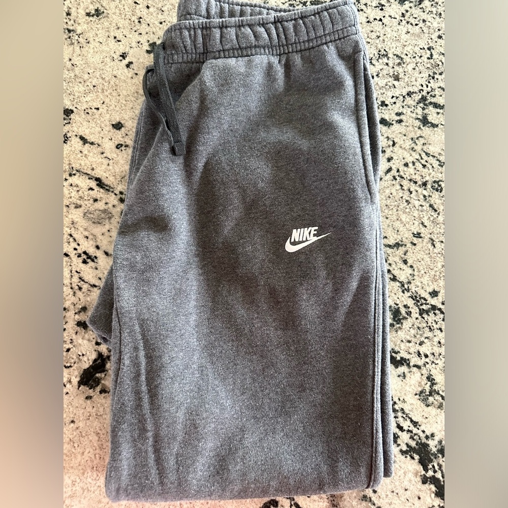 Nike Sweatpants